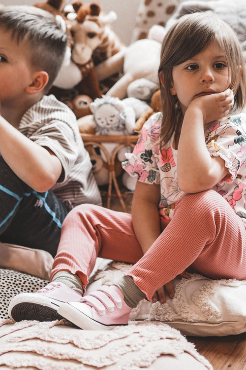 Дитячі кросівки на липучці Bernie рожеві