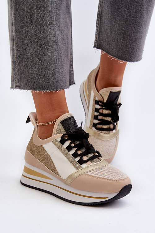 Жіночі кросівки на танкетці з платформою та парчовим золотим рафані