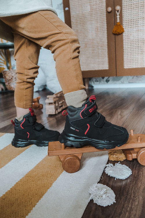 Дитяче трекінгове взуття Big Star II374097 Чорне