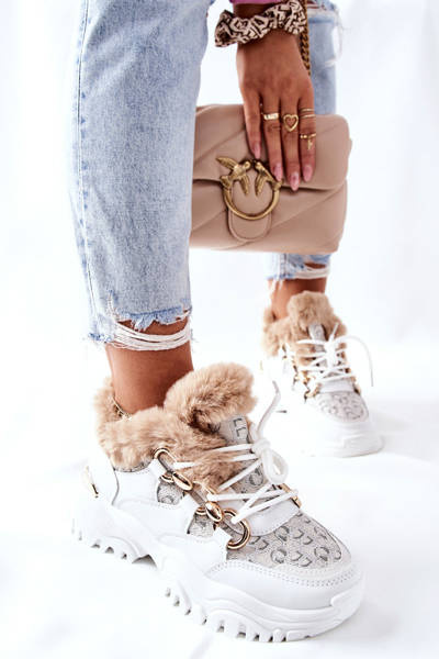 Жіноче утеплене спортивне взуття White Heart Beats