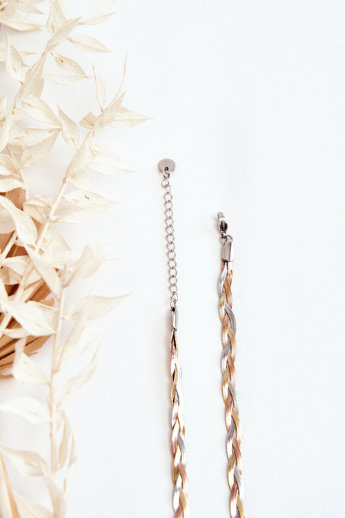 Елегантний різнокольоровий ланцюжок зі змією