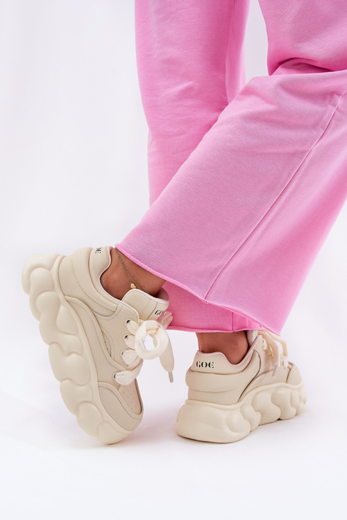 Жіночі Шкіряні Кросівки На Масивній Платформі GOE RR2N4043 Бежеві