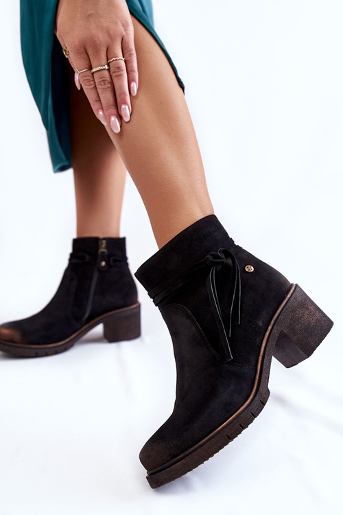 Чоботи жіночі замшеві Maciejka 05720-01 Чорні