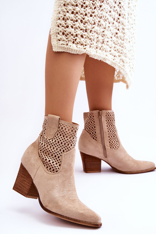 Жіночі замшеві ковбойські чоботи на каблуці бежеві Norvella