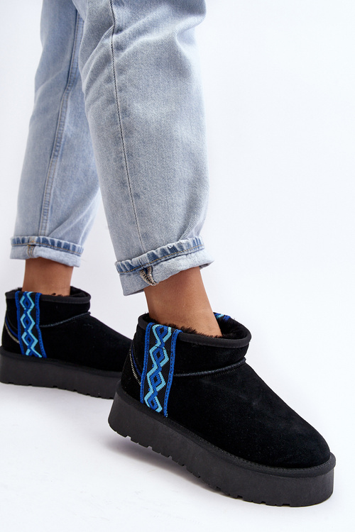 Жіночі снігові черевики на товстій підошві чорного кольору Vebissat