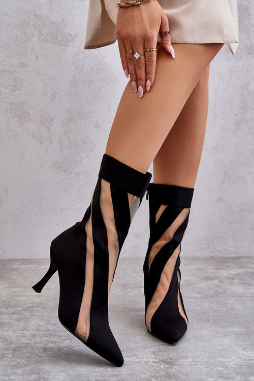 Модні жіночі чоботи на високих підборах Deyna чорного кольору