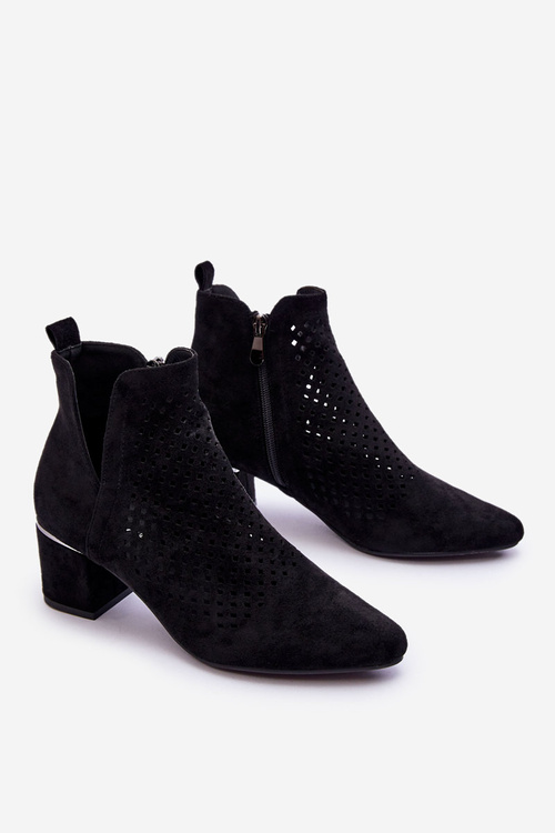 Ажурні замшеві чоботи з вирізом на каблуці Black Blakely