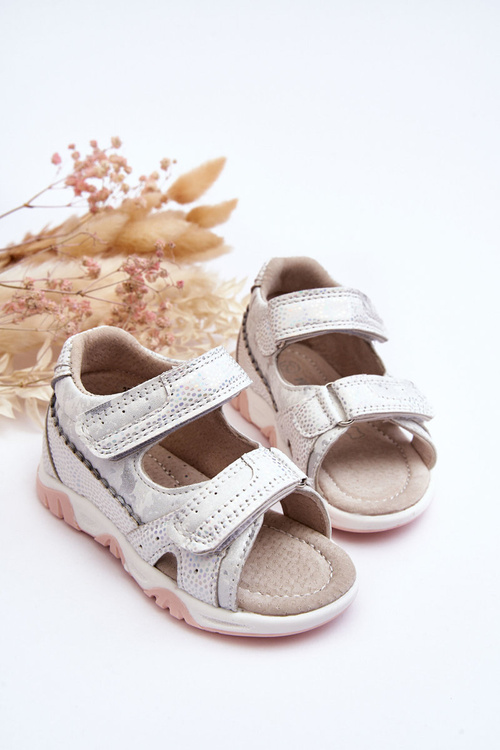 Дитячі зручні босоніжки на липучці білого кольору Аляска