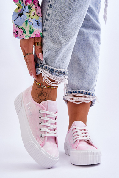 Кросівки на платформі Lee Cooper LCW-23-31-1781L рожеві