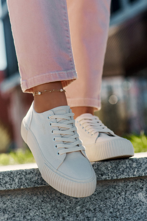 Жіночі Текстильні Кросівки Big Star RR274407 Бежеві