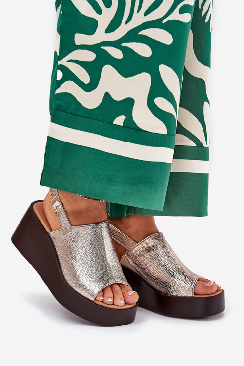 Жіночі Сандалі З Еко Шкіри На Платформі І Каблуці Золоті Leaniria