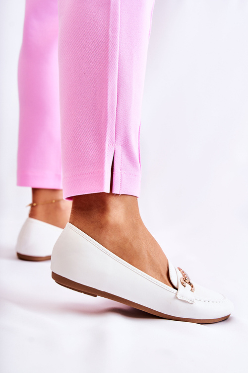 Жіночі шкіряні лофери білі Godley