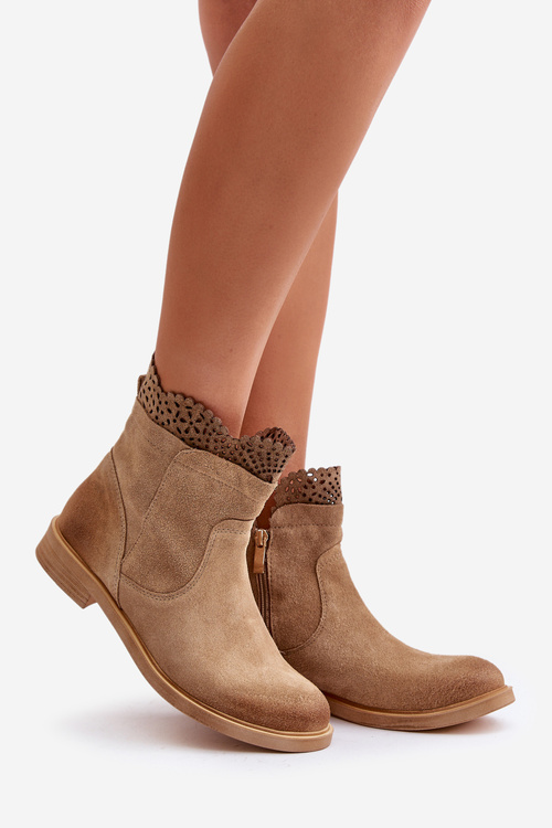 Чоботи жіночі на плоскому каблуці замшеві Lewski 3624 Бежеві