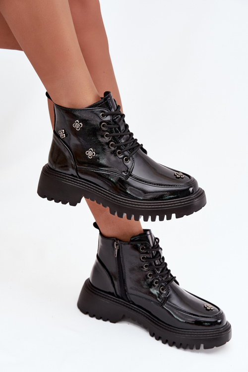 Шкіряні утеплені жіночі чоботи з оздобленнями Artiker 57C0345 Чорні