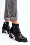 Жіночі шкіряні чоботи на каблуці D&A CR8171 Чорні