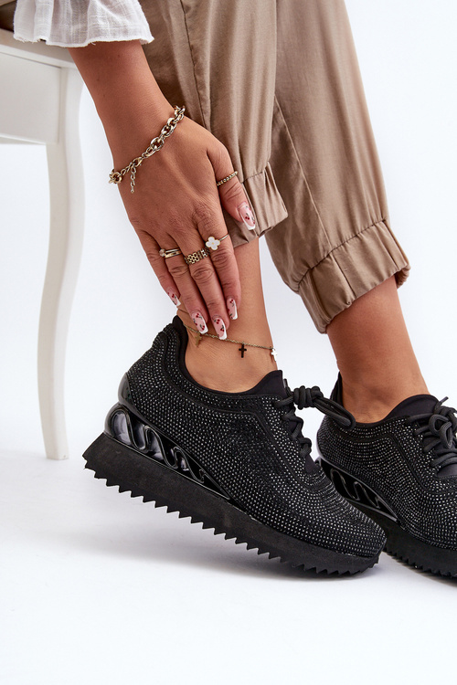 Жіночі кросівки на танкетці з цирконієм D&A MR38-377 чорні