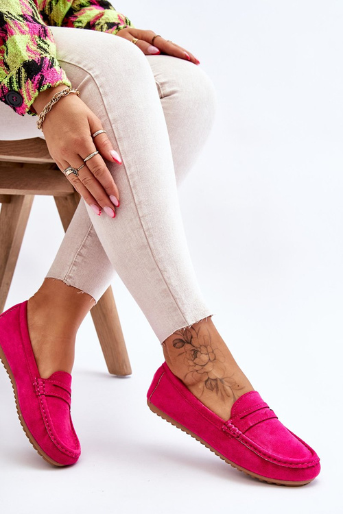 Жіночі класичні замшеві лофери кольору фуксії Ivana