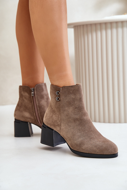 Жіночі ботильйони на підборах і блискавці темно-бежевого кольору Tinamar