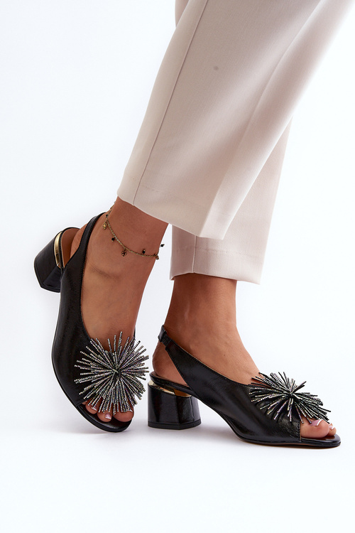 Шкіряні босоніжки на трикутному каблуці Laura Messi 2595 Коричневий