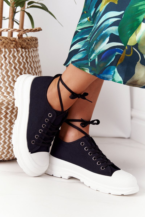 Кросівки на платформі чорні Travel Time