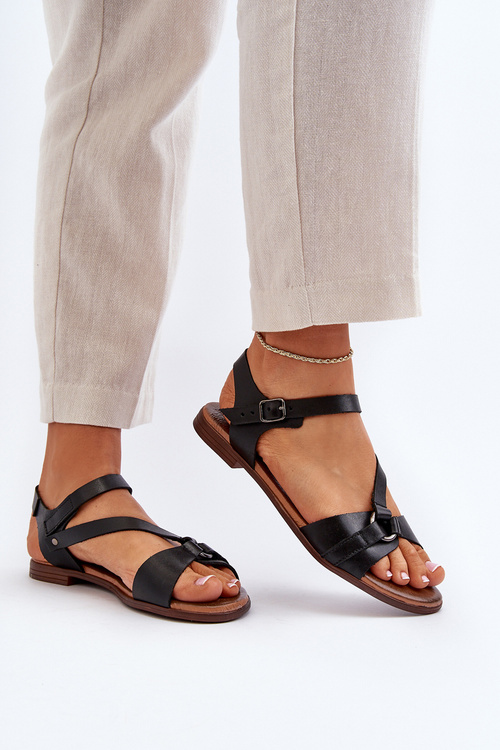 Чорні шкіряні жіночі босоніжки Zazoo 40182