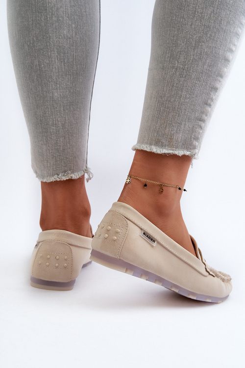 Жіночі бежеві лофери зі штучної шкіри Celoria