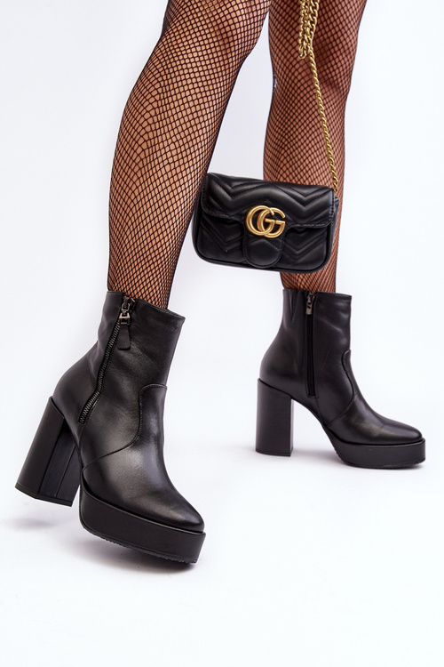 Жіночі шкіряні ботильйони на підборах і платформі Laura Messi 2690 Чорні