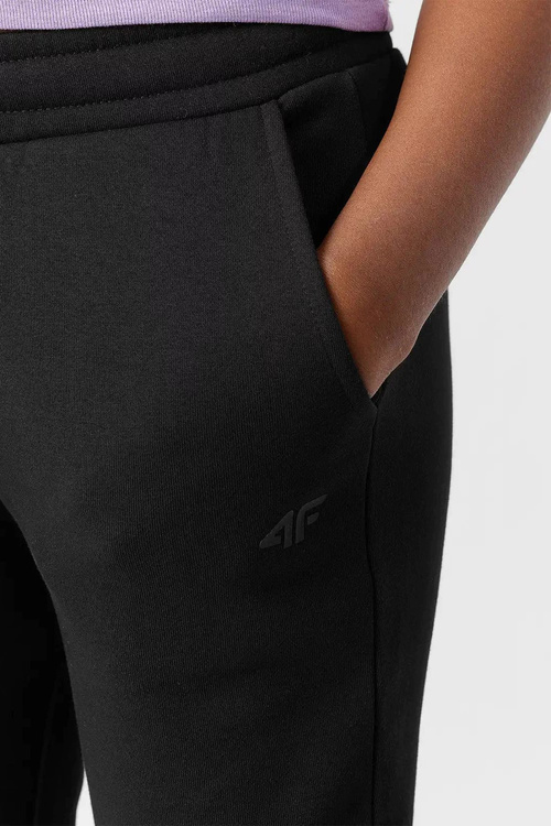 Спортивні штани для дівчаток Joggery 4F чорні 4FJWMM00TTROF0828-20S