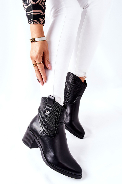 Чоботи жіночі чорні Palile