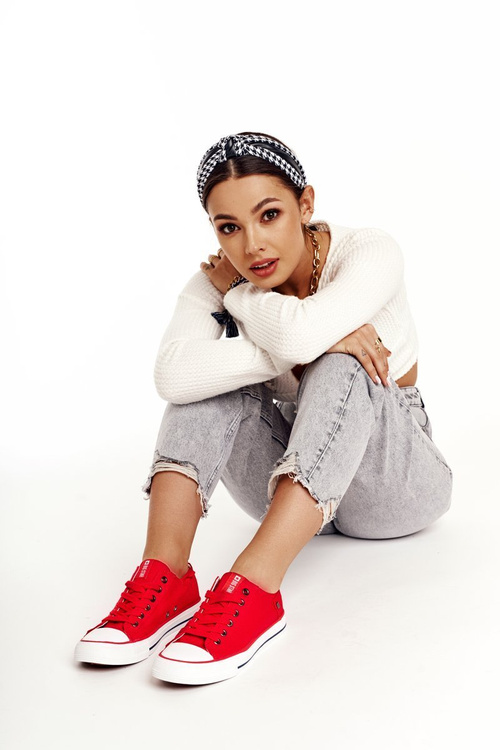 Жіночі класичні низькі кросівки Big Star DD274339 Червоні