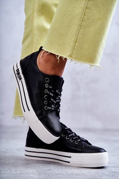 Низькі жіночі кросівки Big Star KK274015 Чорні