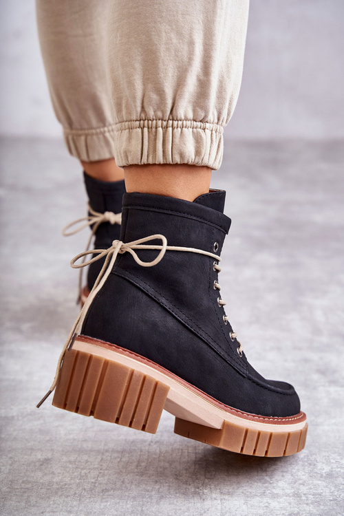 Жіночі модні теплі черевики чорні Gerda