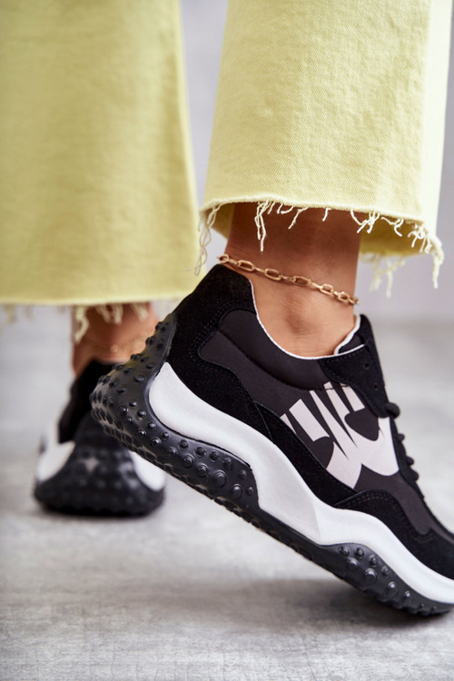 Жіноче спортивне взуття на зав'язках чорного кольору Tolea