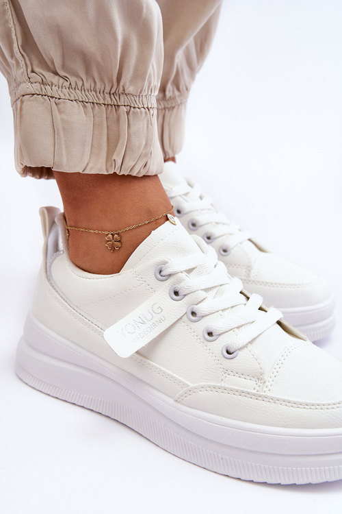 Класичне жіноче спортивне взуття білого кольору Ronesha