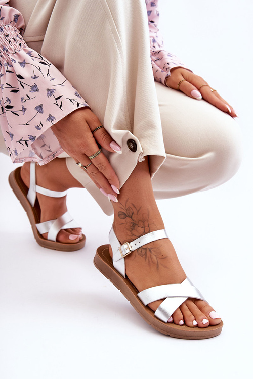 Жіночі класичні шкіряні босоніжки Silver Talisma