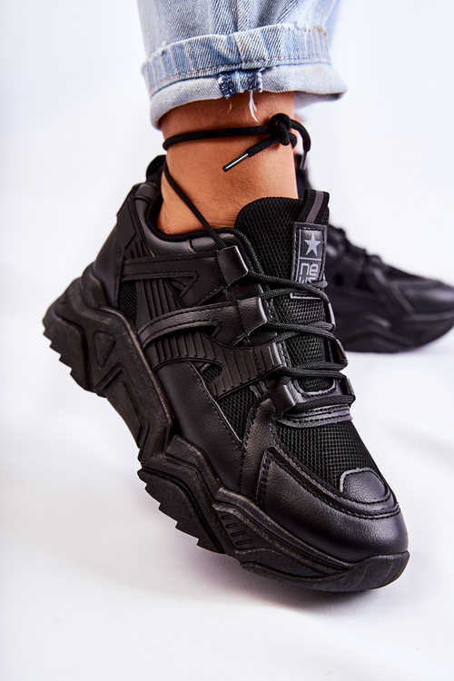 Жіноче спортивне взуття Кросівки Чорні Daren