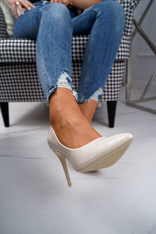 Бежеві жіночі туфлі на шпильці з принтом алігатор