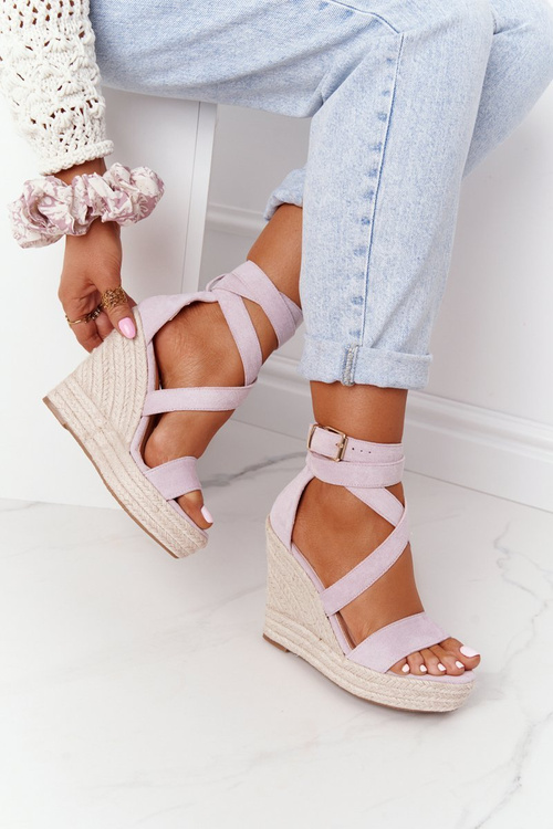 Босоніжки на танкетці з косами фіолетового кольору Лансароте