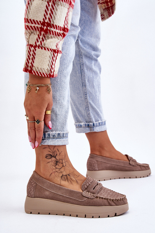 Замшеві лофери на платформі темно-бежеві Milana