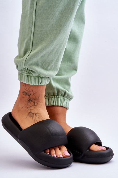 Жіночі легкі пінопластові тапочки на платформі Black Milton