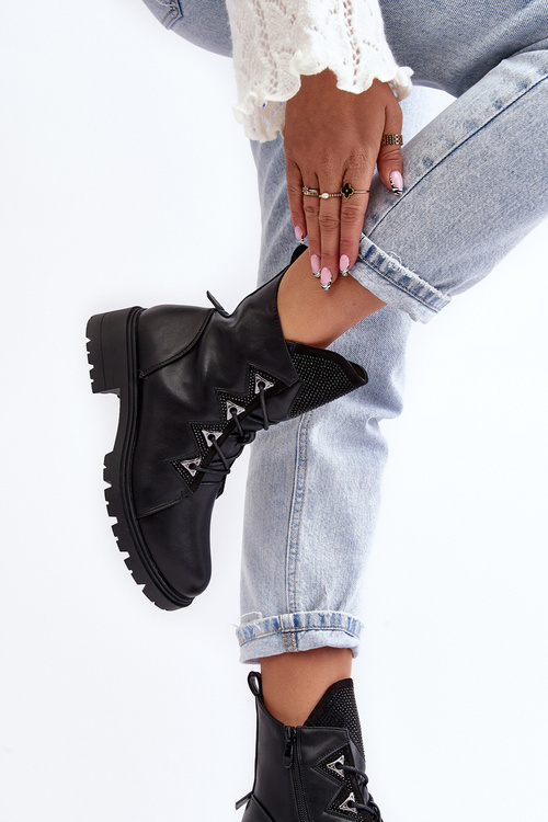 Чорні шкіряні утеплені чоботи зі стразами Gwen SBarski HY93-52A