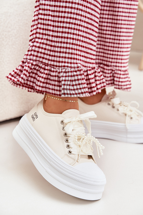 Жіночі Кросівки На Платформі З Декоративним Шнурівкою Бежеві Tivora