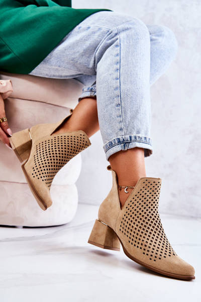 Замшеві ажурні чоботи Lewski Shoes 3165 Beige