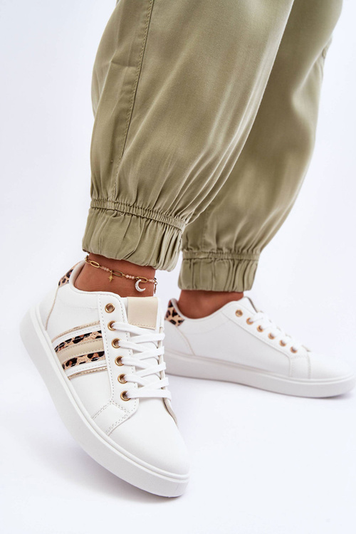 Шкіряне жіноче спортивне взуття з тваринним візерунком Біле Rilee