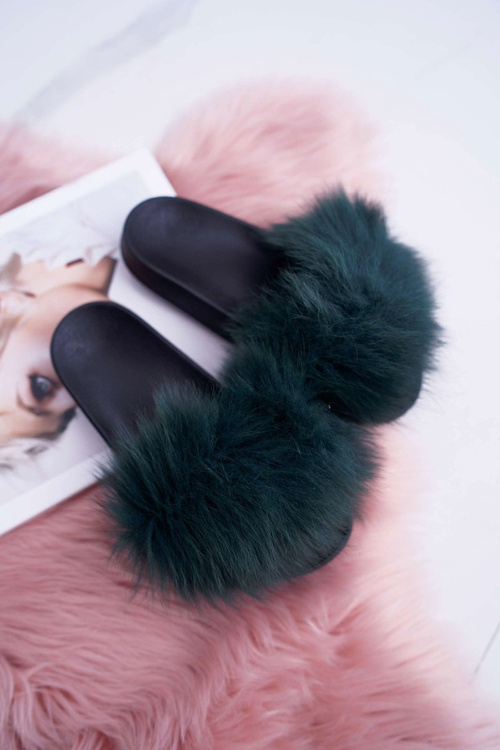Жіночі шльопанці з хутром зеленого кольору