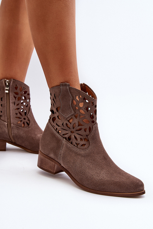 Ковбойські ботильйони на шнурівці на низькому замшевому каблуці Zazoo 3404 Beige