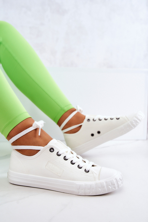 Класичні жіночі кросівки BIG STAR JJ274493 Білі