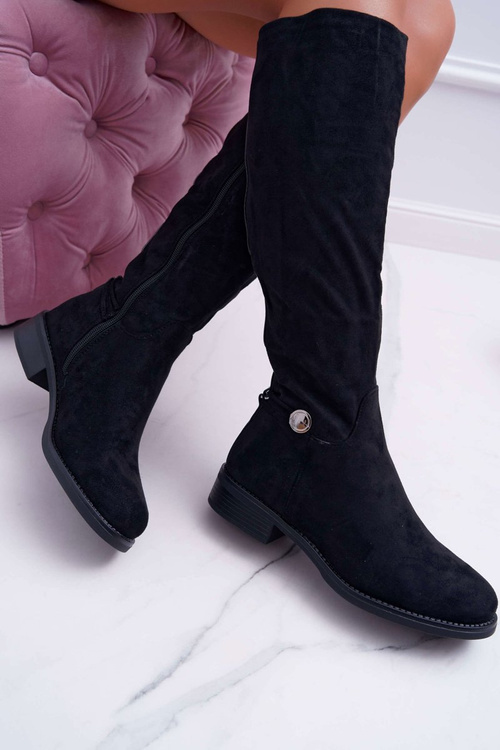 Жіночі чоботи на плоскій підошві чорні Xomea