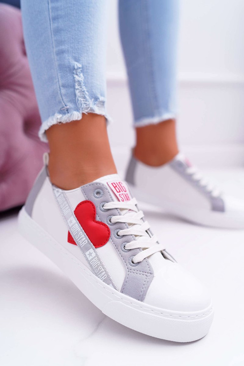 Жіночі кросівки Big Star білі з сердечком EE274257
