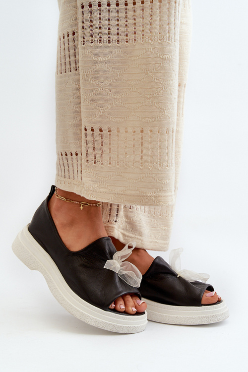 Zazoo 2939 Жіночі шкіряні босоніжки з бантом чорного кольору